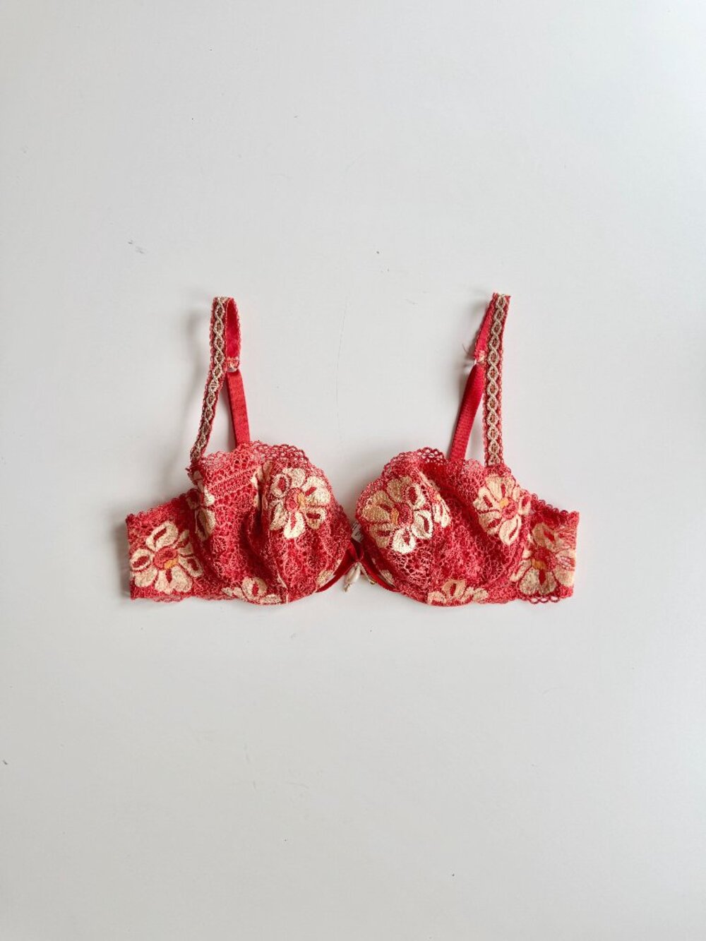 Lejaby Red Orange Yellow Floral Lace Seashell Charm Demi Bra, Size 34c